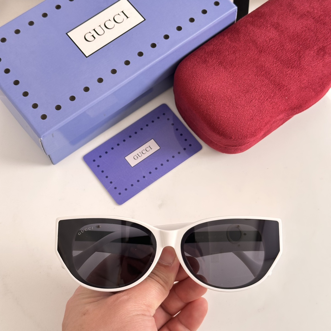 GUCCI MOD: GG1642 Talla: 66口14-145 🉐140