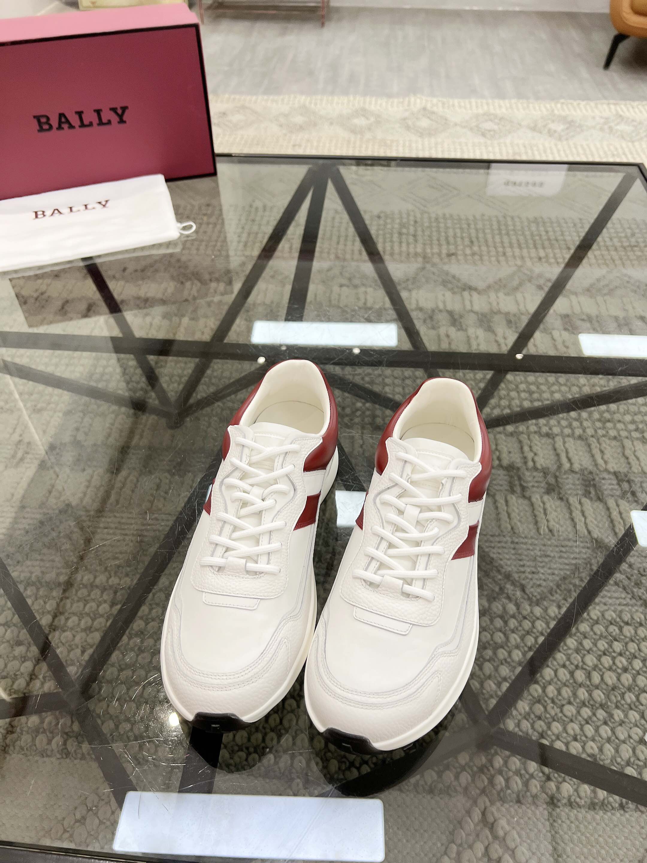 NO:221905,Brand B A L L Y original color matching code number 39-44 customized 38.45.46 Price Material Bali new men's classic casual shoes simple atmospheric super high style selection with top layer cowhide fabric with luxurious cowhide inner smooth lines light and comfortable original wear-resistant super light sole, Bali casual shoes, bally, cowhide19860909品牌B A L L Y 颜色原版配色 码数39-44定做38.45.46 价格 材质巴利新款男士 经典休闲鞋简约大气超高逼格选用头层牛皮搭配面料搭配奢华牛皮内里流畅线条轻便舒适原版 耐磨超轻大底,巴利 休闲鞋,bally,cowhide,Men's shoes