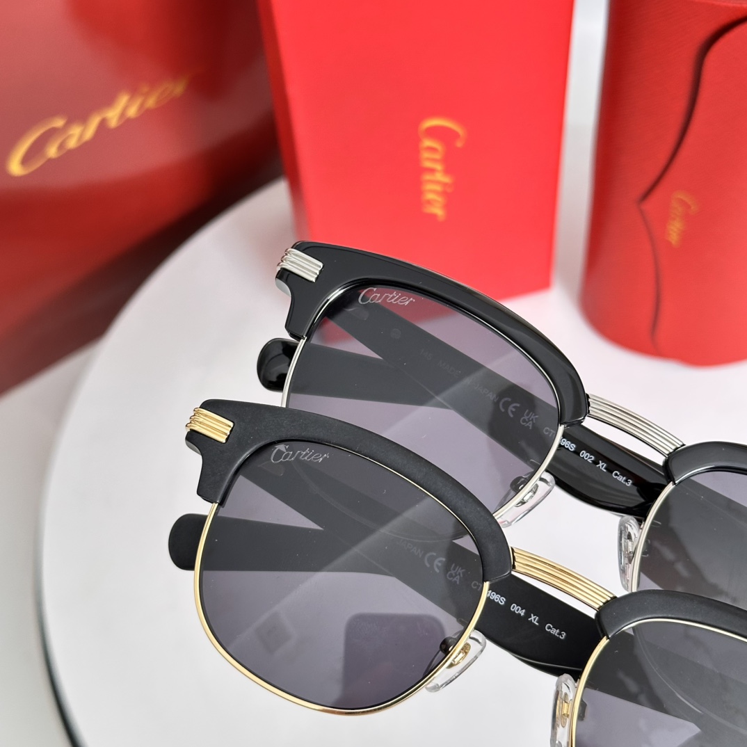  ‼️PREMIÈRE DE CARTIE*经典复古太阳眼镜，醋酸纤维和抛光镀金饰面金属，标志性定制铰链