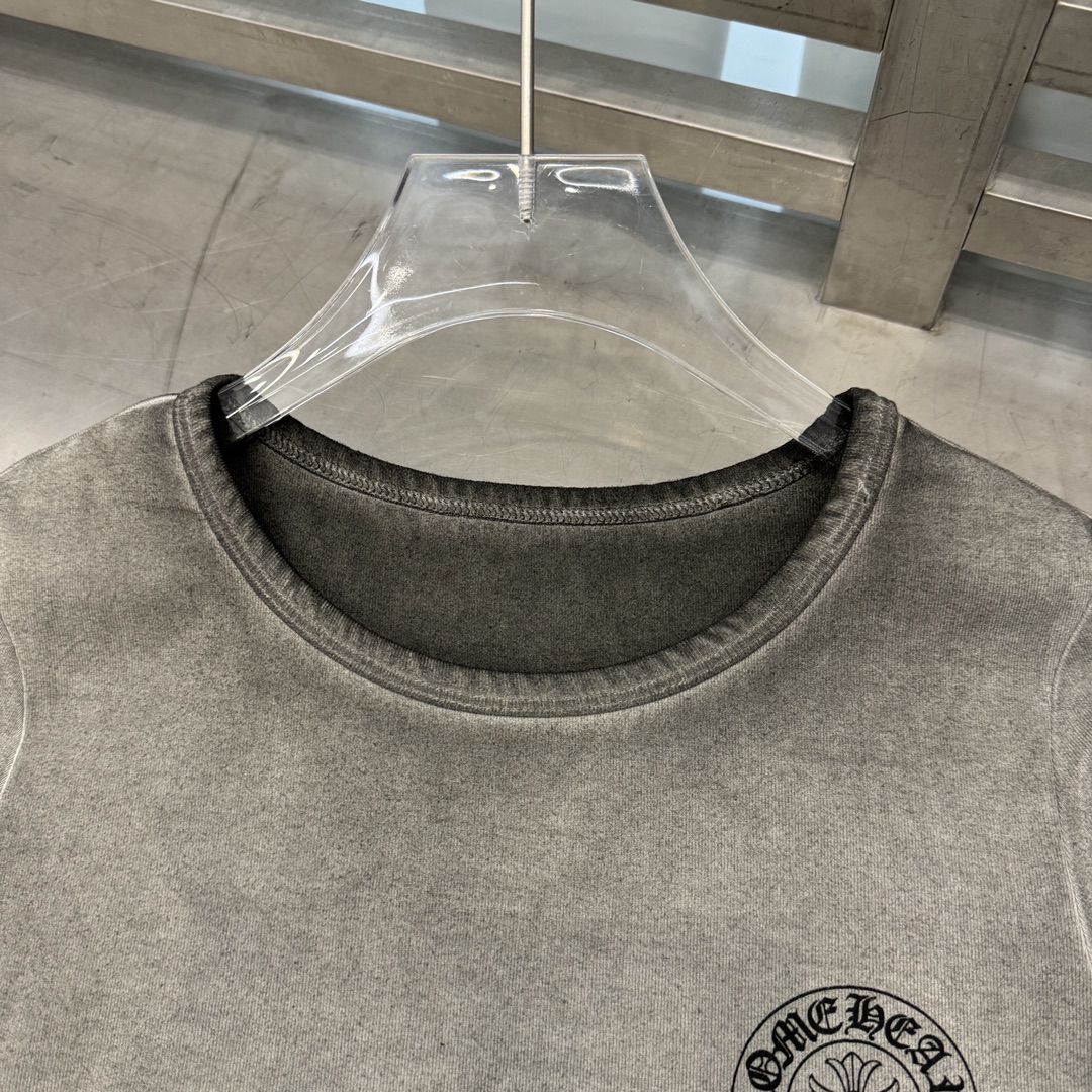  🆕克罗心✝️｜新款洗水小版上衣，面料95%棉，5%氨纶，柔软透气上身舒适，修身显瘦，胸前经典印花log