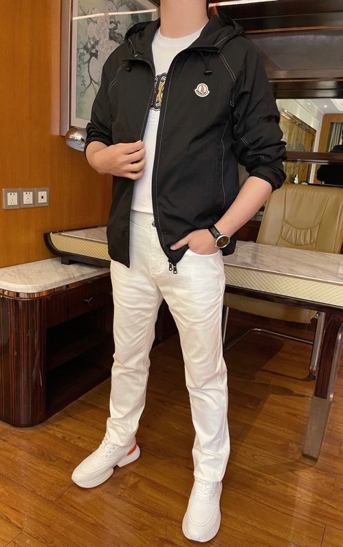 NO:122519,Mengkou-2025 counter latest hot jackets are shipped, European and American counters are released simultaneously!  Selected Italian imported polyester fabrics with the latest designs, the brand logo on the chest shows taste, sizes 48-56 (model 173/130 wears 48, with Hong Kong Lane Crawford gift box packaging), Moncler, jackets & coats, alexander wang19860909蒙口-2025专柜最新爆款外套出货 欧美专柜同步发售！精选意大利进口聚酯纤维面料搭配最新的设计,胸口的品牌logo彰显品味,尺码48-56（模特173/130穿48,配香港连卡佛礼盒包装）,,Moncler,jackets & coats,alexander wang,Men's clothing