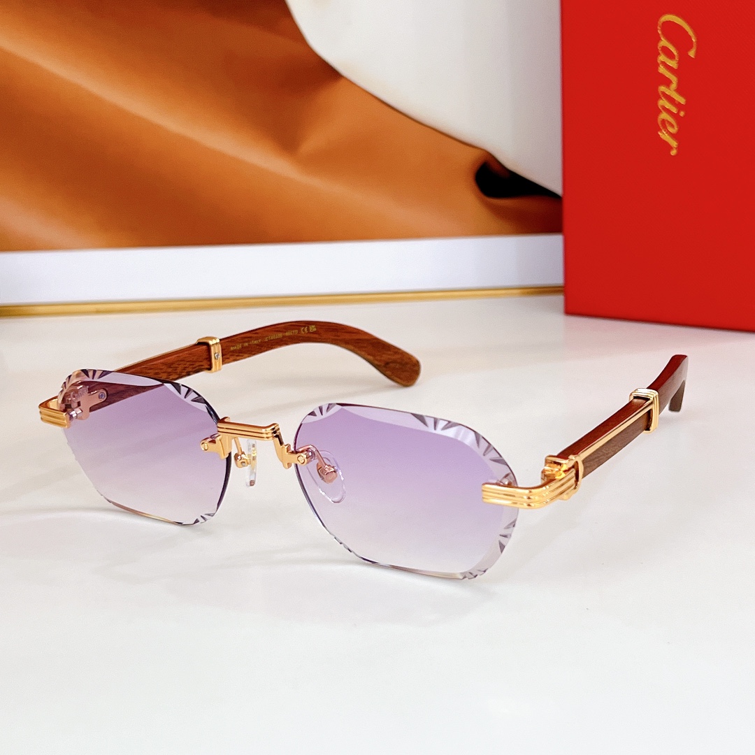  Cartier
MODEL：CT0533S
SIZE58口20-145
🔝🔝 变色➕30