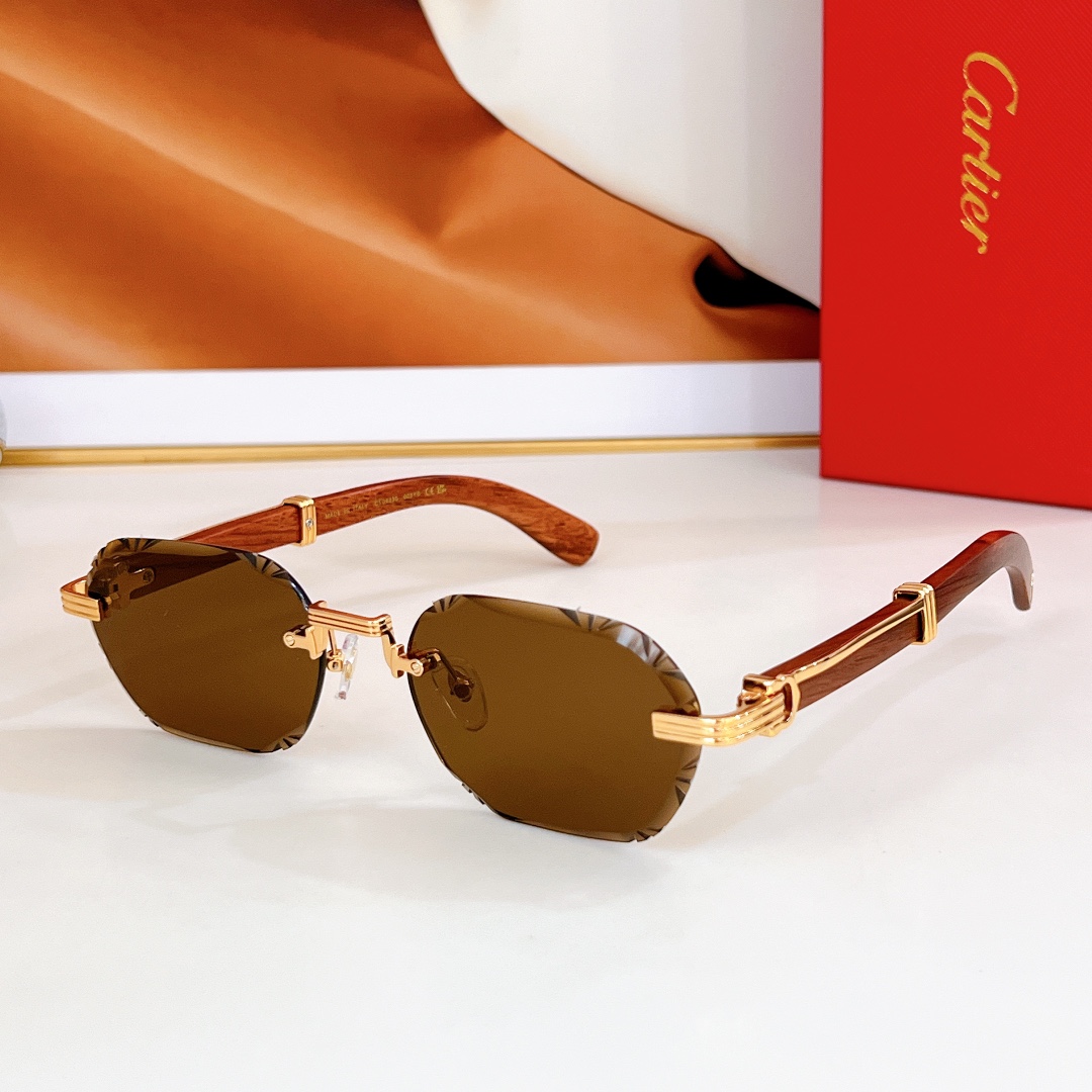  Cartier
MODEL：CT0533S
SIZE58口20-145
🔝🔝 变色➕30