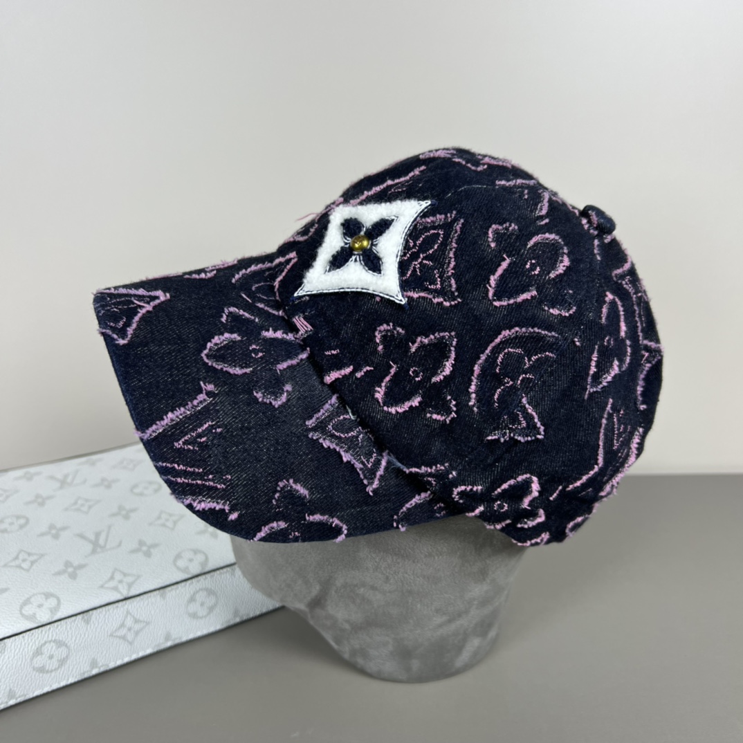 NO:229028,Louis Vuitton Baseball Cap Louis Vuitton's new LV baseball cap, heavy industry creates high-end and atmospheric, versatile and universal for both men and women!  Run volume!  hat straw hat fisherman hat baseball hat, hat, louis vuitton, louis vuitton, louis vuitton, espadrilles, hats19860909路易威登棒球帽 LouisVuitton新款LV棒球帽,重工打造高端大气,百搭款男女通用！跑量！帽子草帽渔夫帽棒球帽,帽子,louis vuitton,louis vuitton,louis vuitton,espadrilles,hats,hat