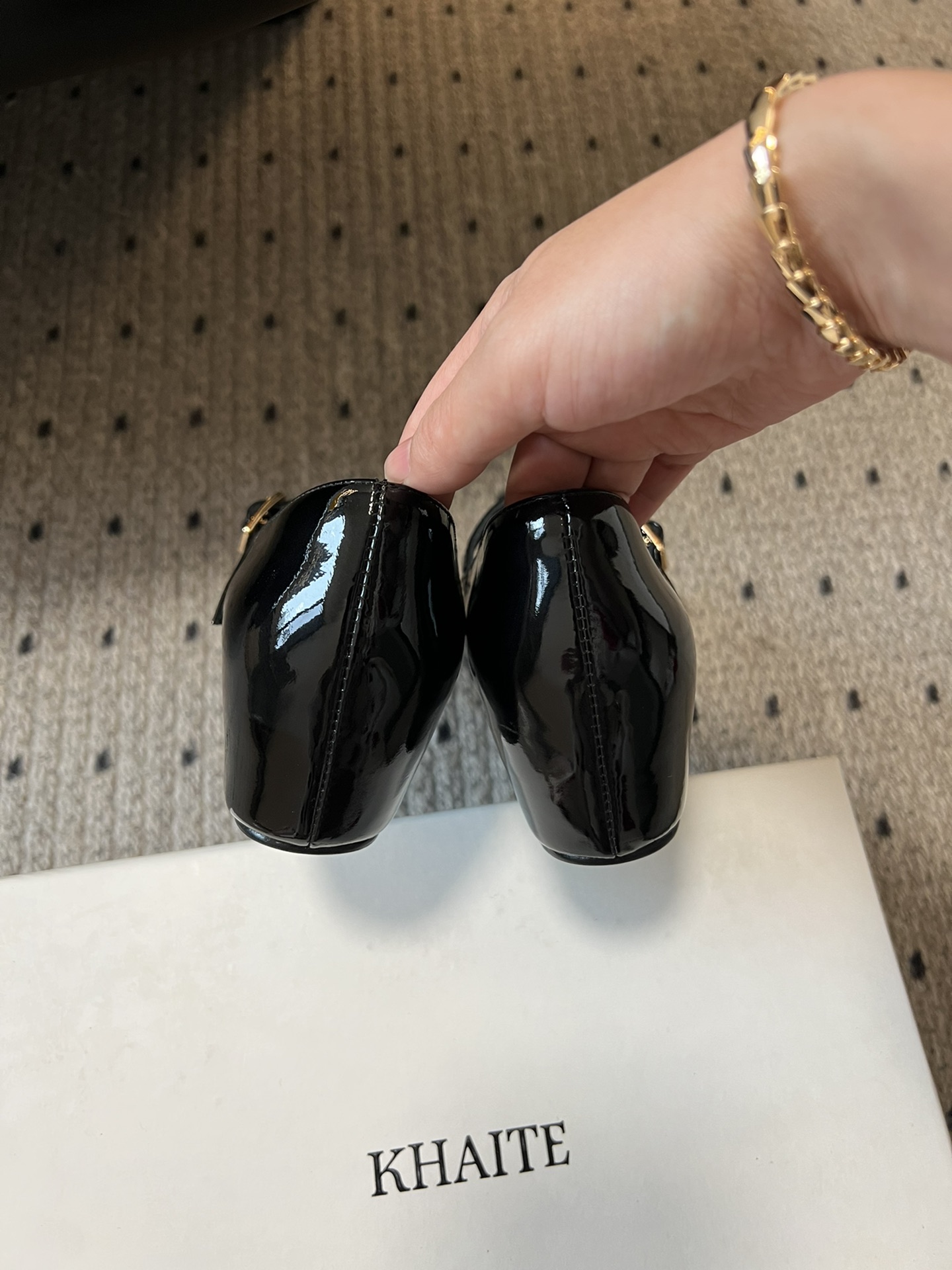 725 Khait Shoes: Stylish, Comfortable, and High Quality with Unique Charms - 图片 9