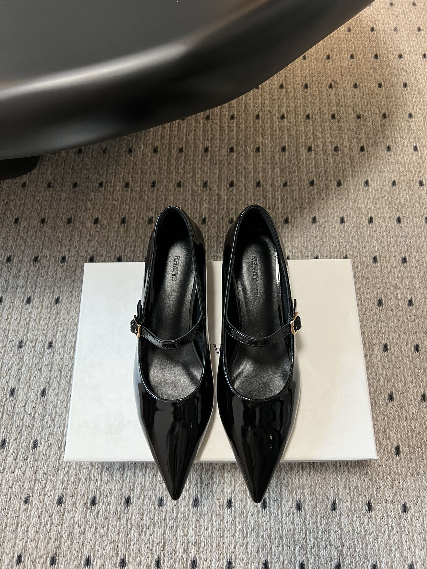 725 Khait Shoes: Stylish, Comfortable, and High Quality with Unique Charms