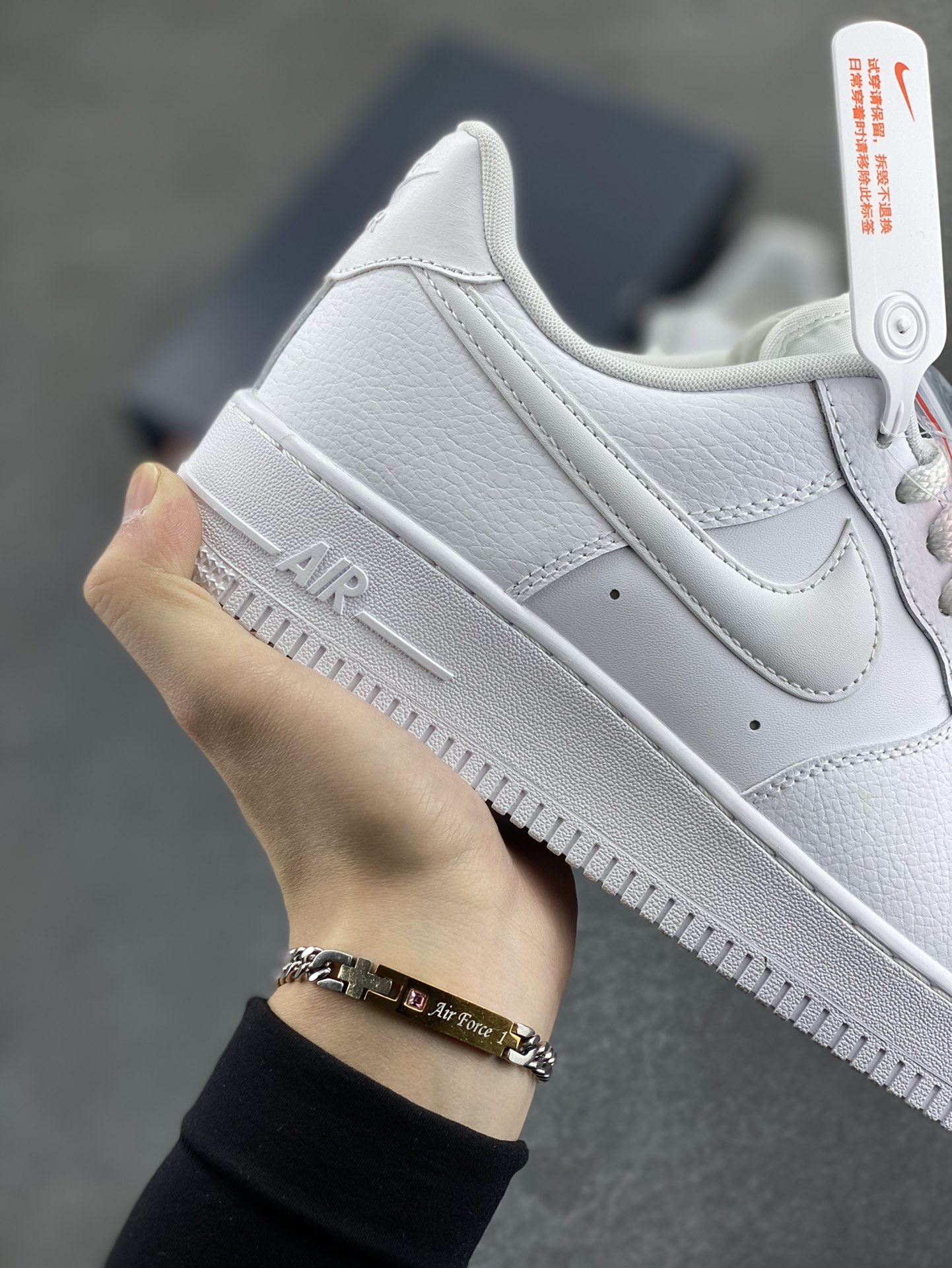 图片[6]-Nk Air Force 1\’07 Low 白荔枝纹 空军一号低帮休闲板鞋 原楦头原纸板 打造纯正空军版型#专注外贸渠道 全掌内置蜂窝气垫 #原盒配件 原厂中底钢印、拉帮完美 货号：HF2014-100 尺码：35.5 36 36.5 37.5 38 38.5 39 40 40.5 41 42 42.5 43 44 44.5 45-选品中心