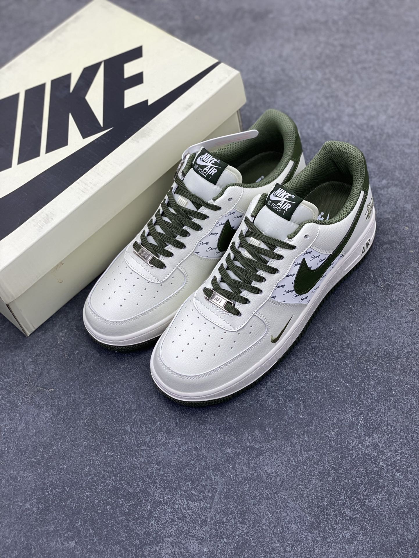 图片[8]-Nike Air Force 1 Low 空军一号低帮百搭休闲运动板鞋。柔软、弹性十足的缓震性能和出色的中底设计，横跨复古与现代的外型结合，造就出风靡全球三十多年的Force 1，直到今天还深受青睐。 货号：XZ3328-002 尺码：36 36.5 37.5 38 38.5 39 40 40.5 41 42 42.5 43 44 44.5 45-选品中心