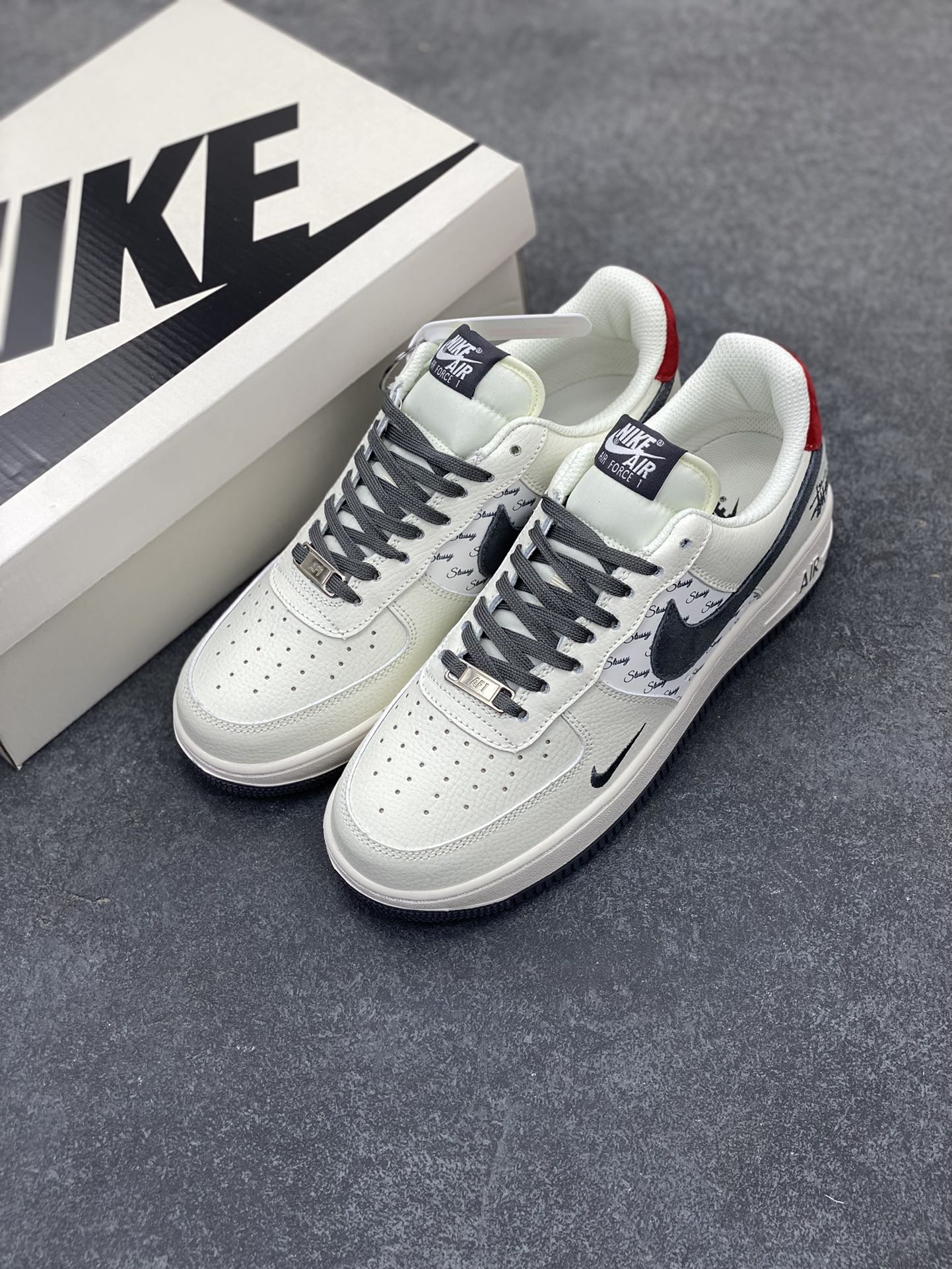 图片[8]-Nike Air Force 1 Low 空军一号低帮百搭休闲运动板鞋。柔软、弹性十足的缓震性能和出色的中底设计，横跨复古与现代的外型结合，造就出风靡全球三十多年的Force 1，直到今天还深受青睐。 货号：XZ3318-567 尺码：36 36.5 37.5 38 38.5 39 40 40.5 41 42 42.5 43 44 44.5 45-选品中心