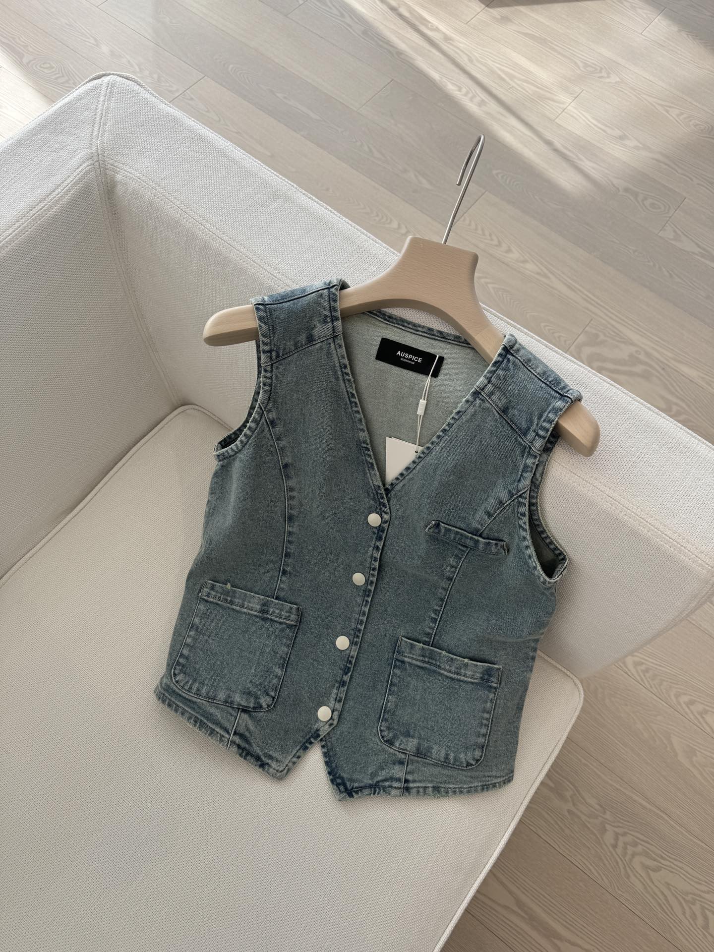 NO:312862,YS｜ Spring and summer new style, three-dimensional style, good color, full cotton fermented and washed, very different texture SML, alexander wang19860909YS｜ 春夏新款 版型立体 颜色也很好看 全棉酵洗 质感很不一样  SML,,alexander wang,Women's clothing