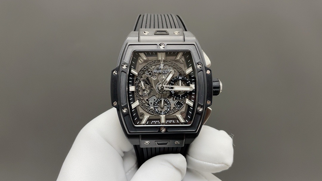 NO:392726,Recommended today Hublot wine barrel type black ceramic 42mm machine top quality real-life shipping,19860909今日推荐宇舶 酒桶型 黑陶瓷 42mm 机 顶级品质 出货实拍,,Watch
