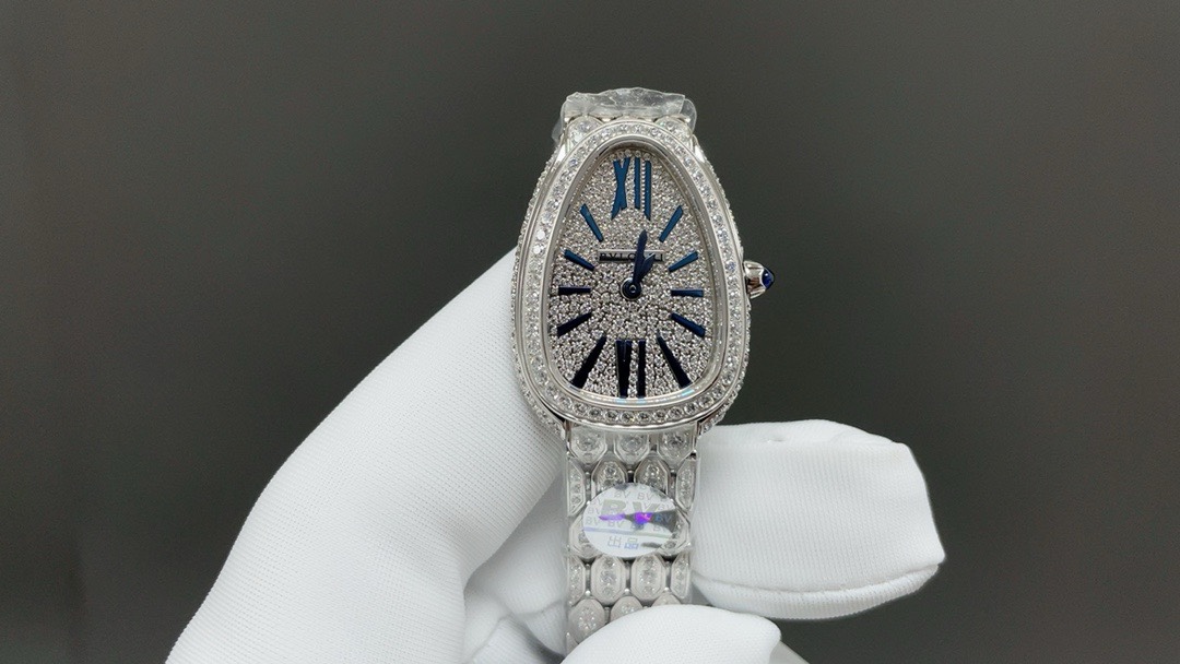 NO:392707,Recommended today Bulgari Gilded Snake Shadow White Shell Full Diamond 33mm Consistent with Genuine Quartz Machine Top Quality Shipping Real Shot, Bvlgari19860909今日推荐宝格丽 鎏金蛇影 白壳满钻33mm 同正品一致石英机 顶级品质 出货实拍,,bvlgari,Watch