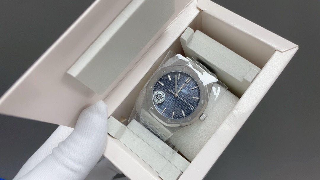 NO:392729,Today, Audemars Piguet 15500 white shell and blue surface 41mm 4302 all-in-one machine top quality shipping real shot, audemars19860909今日推荐爱彼15500 白壳蓝面 41mm 4302一体机 顶级品质 出货实拍,,audemars,Watch