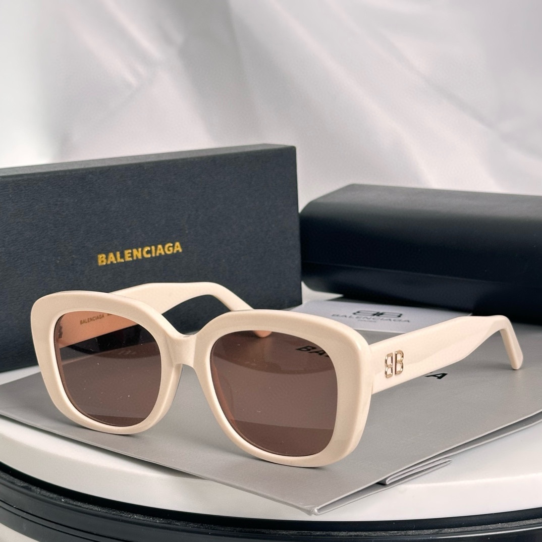  ‼️BALENCIAG*巴黎*世家⚜️⚜️⚜️MODEL：BB0295SK⚜️⚜️⚜️SIZE：50口