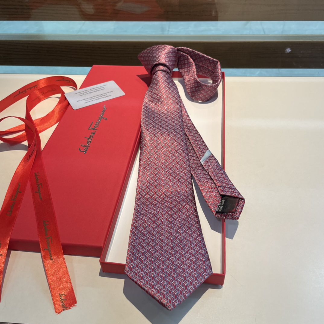 Custom 156 TT Silk Packaging for Enhanced Luxury Experience - 图片 6