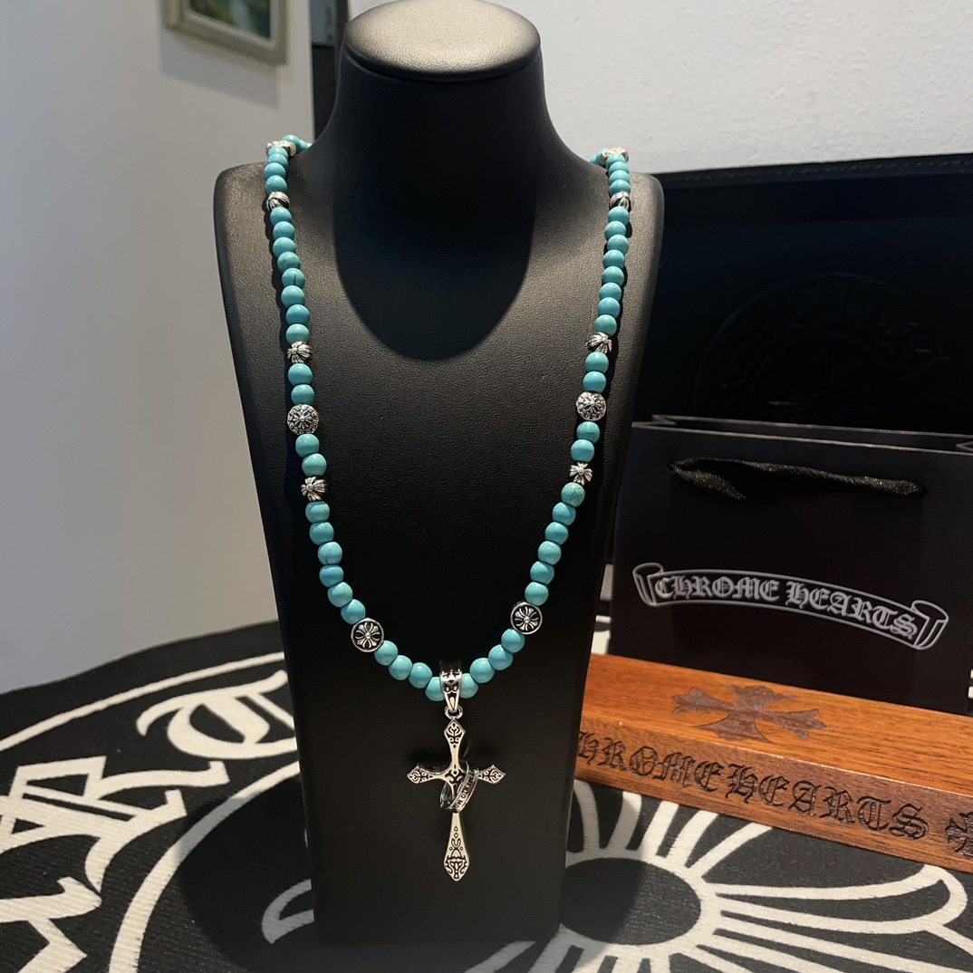 NO:105757,【Chrome Hearts】Crome Hearts pineapple beaded necklace, classic and versatile, you can also wear it on your hands for a few more circles, one thing for two purposes, rock punk silver style retro elements trendy and versatile, jewelry boutique, chrome hearts, chrome hearts, necklace19860909【Chrome Hearts克罗心】克罗心松石串珠项链,经典百搭,也可以多绕几圈戴在手上,一物两用,摇滚朋克泰银风格 复古元素 潮流百搭,饰品精品,chrome hearts,chrome hearts,necklace,Jewelry