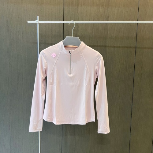 Descente Women’s Training Long Sleeve Yoga Top - Comfortable & Stylish 1 Descente Women’s Training Long Sleeve Yoga Top - Comfortable & Stylish