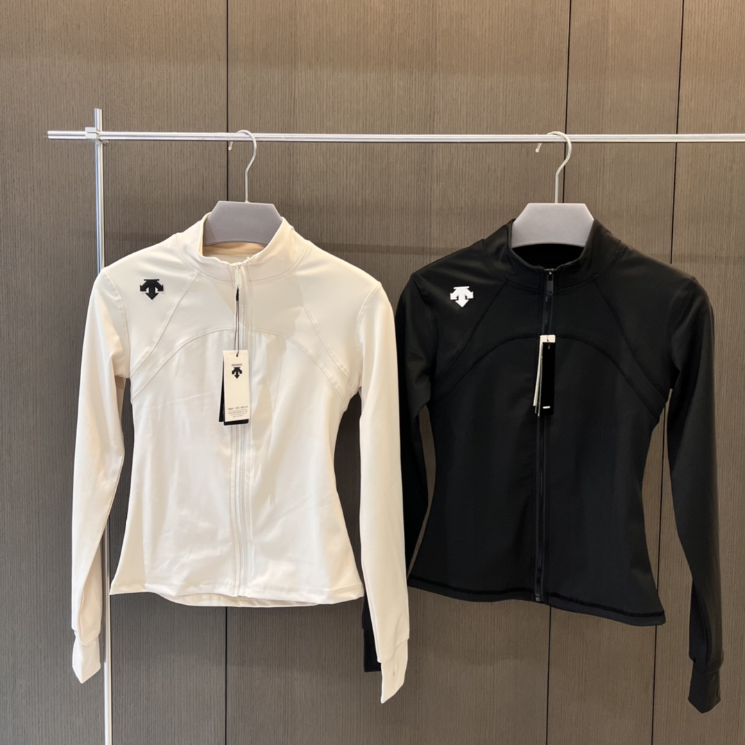 Descente Women's UPF 100 Sun Protection Running Jacket - Lightweight & Breathable