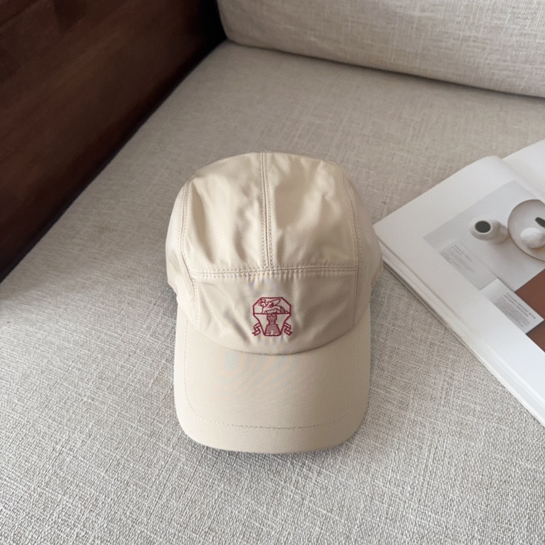 💰78 New, high-quality baseball caps, big synchronous, perfect match