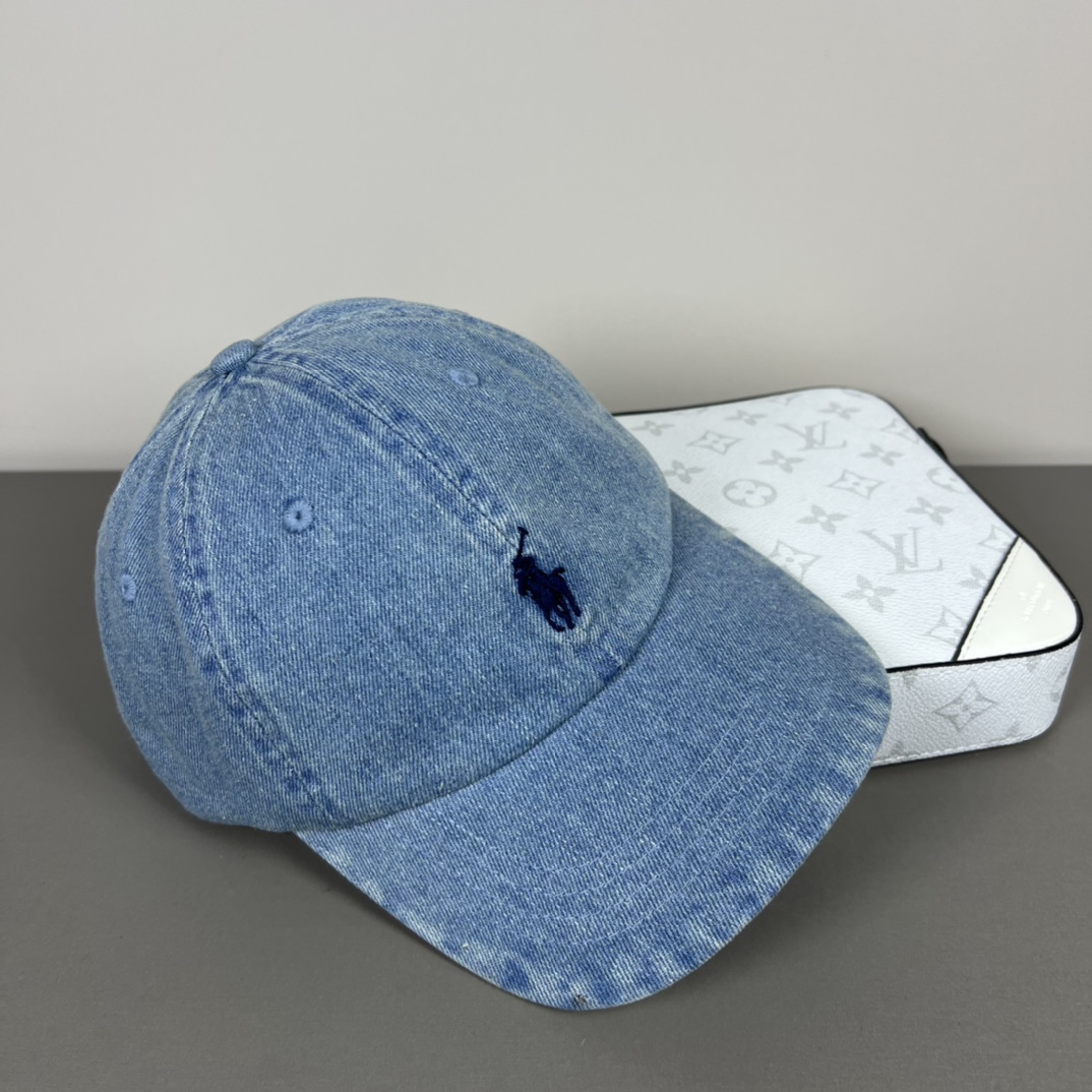 Stylish Italian Tarpaulin Embroidered Baseball Cap for Summer Vacations - 图片 4