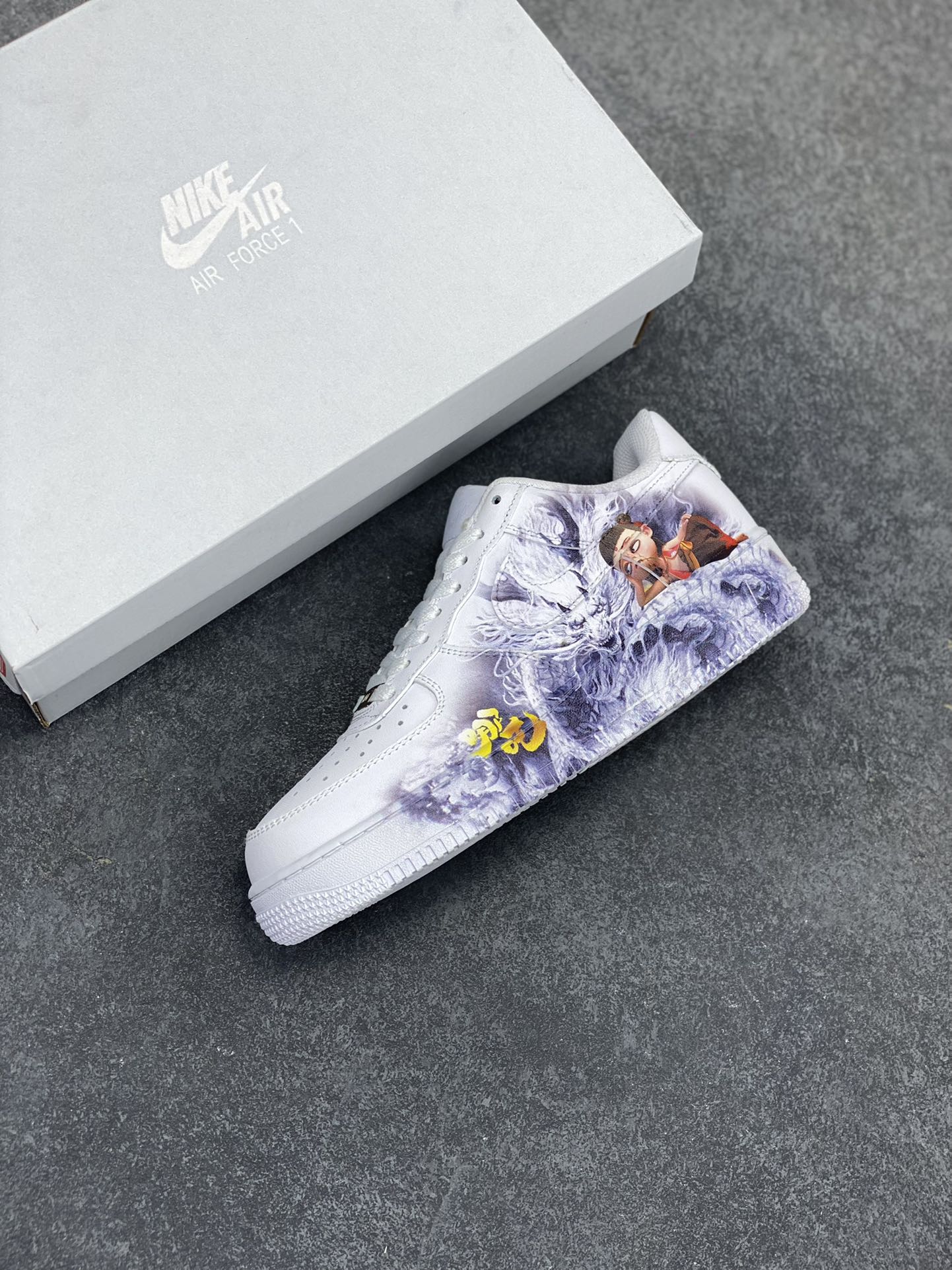 图片[7]-Air Force 1 Low 哪吒手绘涂鸦 原楦头原纸板 打造纯正空军版型 #专注外贸渠道 全掌内置蜂窝气垫 #原盒配件 原厂中底钢印、拉帮完美 货号：CW2288-111 尺码：36 36.5 37.5 38 38.5 39 40 40.5 41 42 42.5 43 44 44.5 45-选品中心