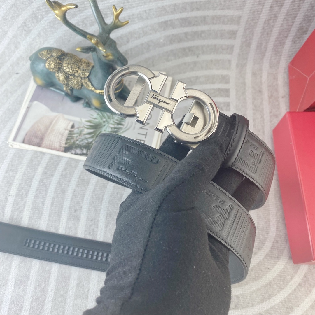 菲拉格慕💕 特种皮腰带自动带系列 ，原厂五金精品不锈钢扣，手感柔软舒适 宽3.5CM。