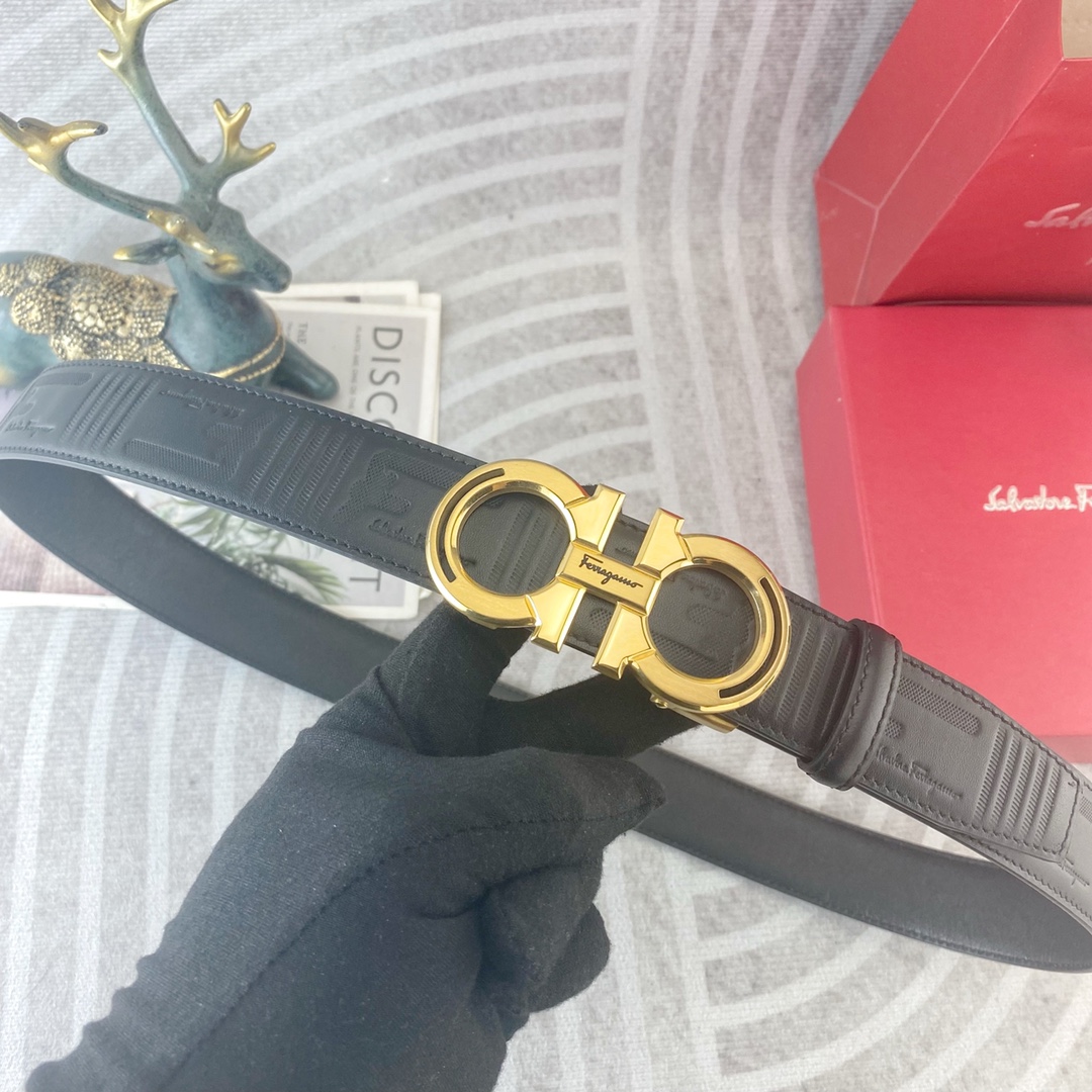 菲拉格慕💕 特种皮腰带自动带系列 ,原厂五金精品不锈钢扣,手感柔软舒适 宽3.5CM。 菲拉格慕💕 特种皮腰带自动带系列 ,原厂五金精品不锈钢扣,手感柔软舒适 宽3.5CM。