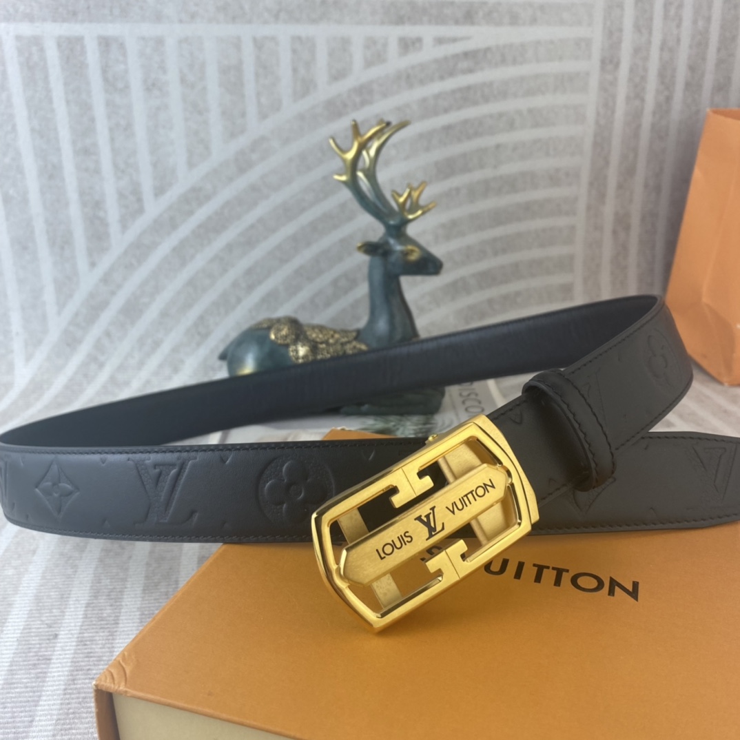 LV💕 特种皮腰带自动带系列 ，原厂五金精品不锈钢扣，手感柔软舒适 宽3.5CM。