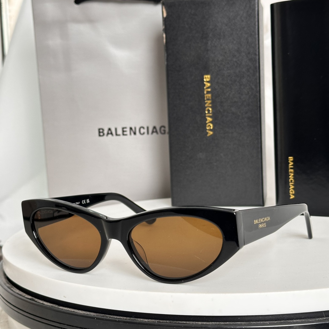  ‼️BALENCIAG*巴黎*世家⚜️⚜️⚜️MODEL：BB0367S ⚜️⚜️⚜️SIZE：57口
