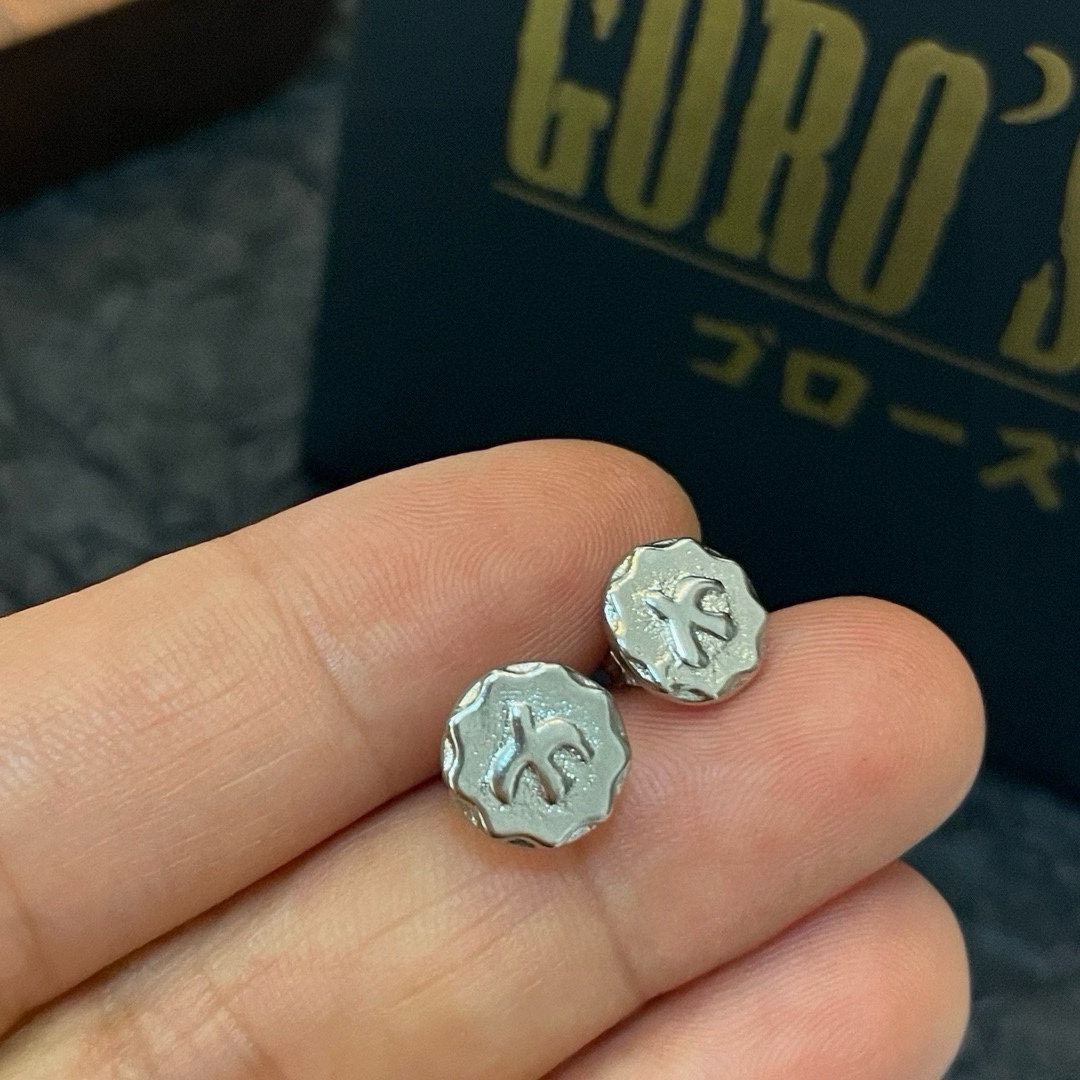 “Handmade High-End Goro’s Bird Ear Nails: Exclusive Top-of-the-Art Version”