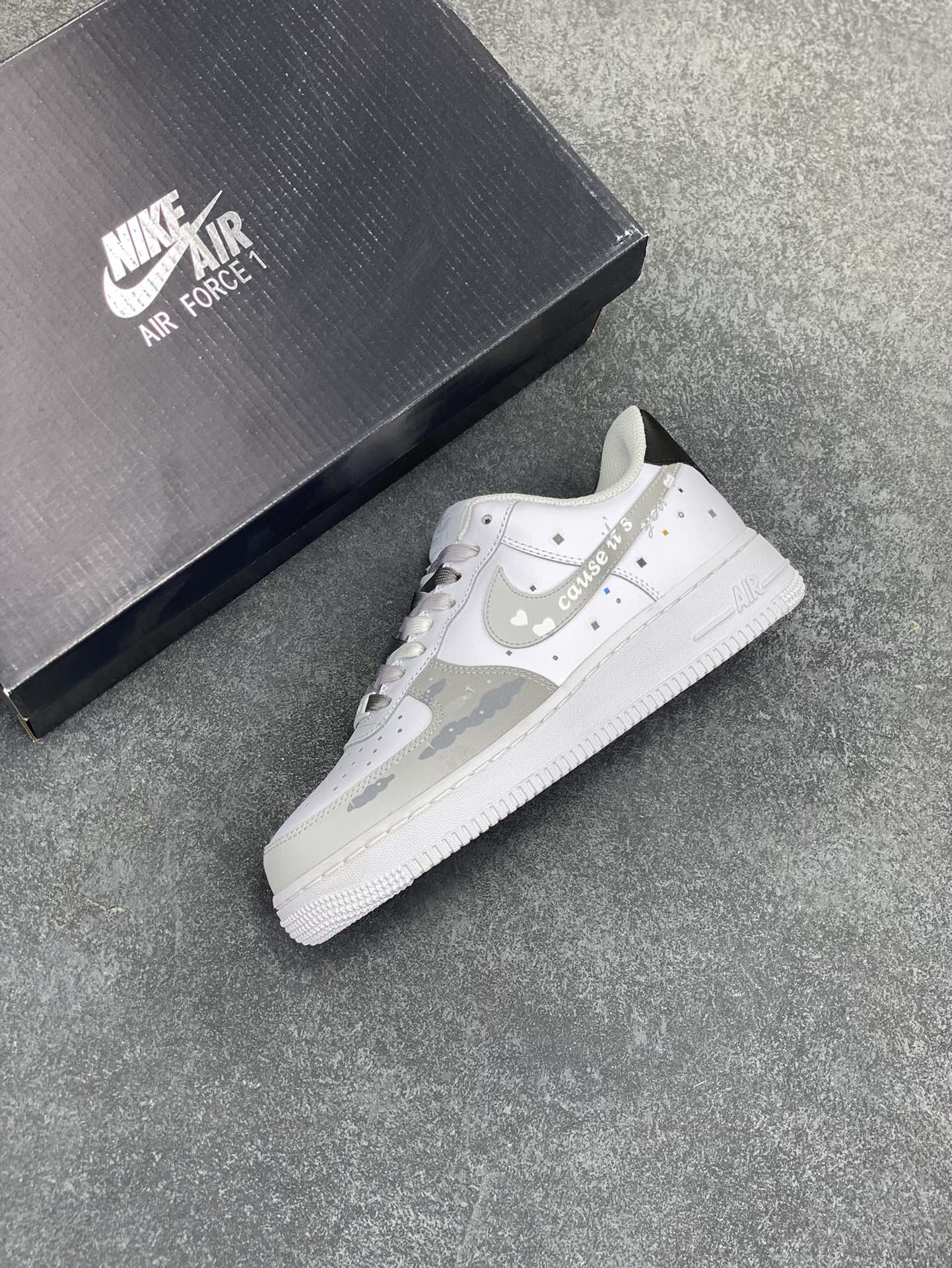图片[7]-Nike Air Force 1 Low’07 云朵 配色 空军一号低帮休闲板鞋 定制皮料 原厂3D打印 定制鞋盒 原楦原纸板 纯正空军版型 内置全掌气垫 货号：CW2288-312 尺码：36 36.5 37.5 38 38.5 39 40 40.5 41 42 42.5 43 44 44.5 45-选品中心