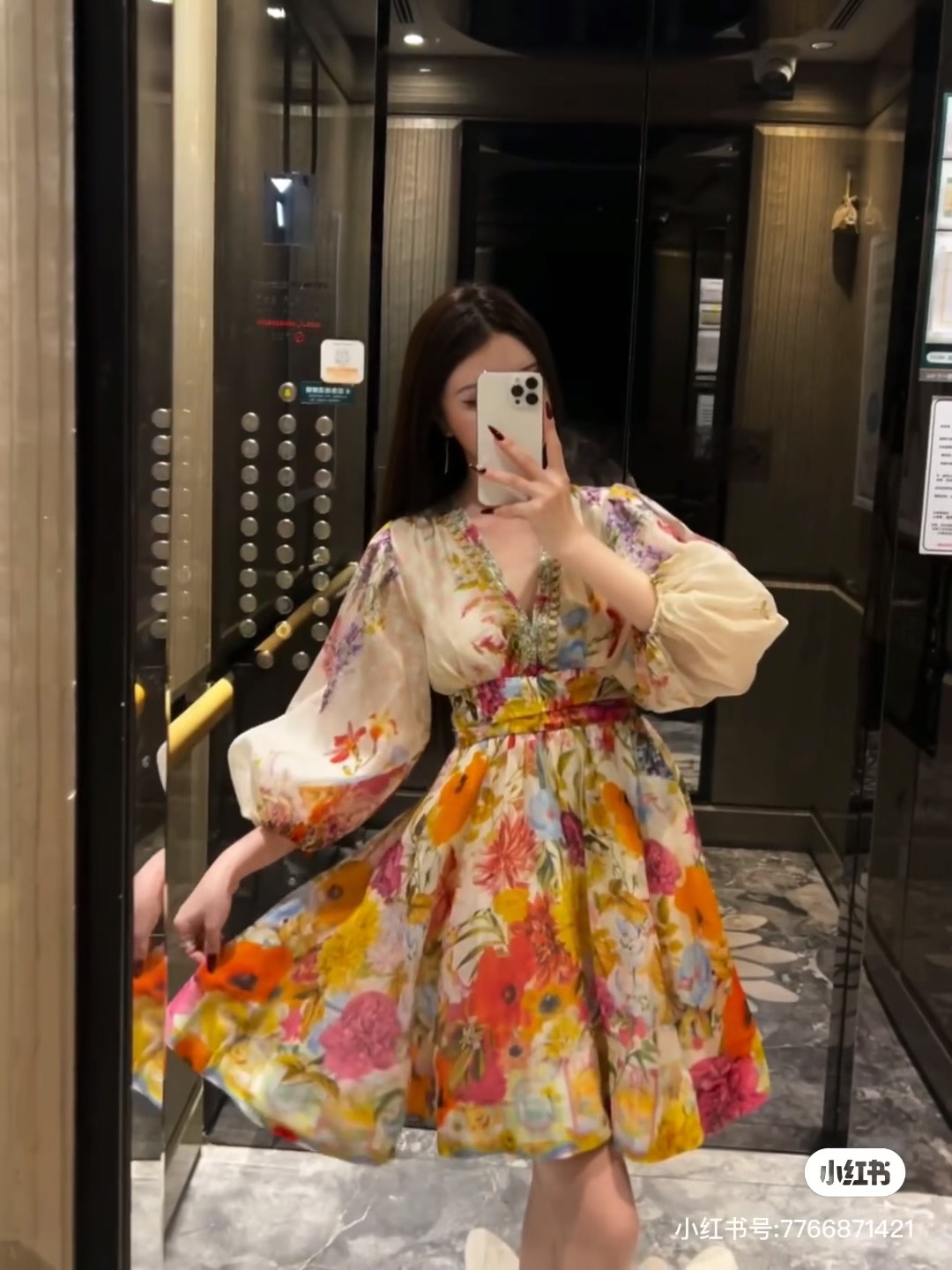 NO:320109,Model number G25022848 ZIMMERMAN* high-end customization of Australian brand, colorful floral print, pleated waist, waist slimming V-neck lantern sleeves, large skirt, puffy dress!  1.2.3.4/SMLXL (2 size bust 92~96, waist 78, back elastic, sleeve length 56, skirt length 98, skirt length, alexander wang19860909款号G25022848 ZIMMERMAN*兹默曼澳洲品牌高端定制 彩色花卉印花压褶腰间收腰显瘦V领灯笼袖大裙摆蓬蓬连衣裙！1.2.3.4/SMLXL（2码胸围92～96,腰围78后背松紧,袖长56,裙长98,,skirts,alexander wang,Women's clothing