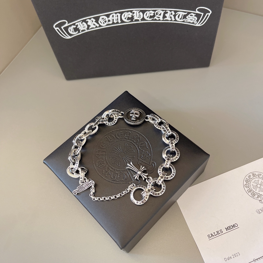 NO:603305,So handsome, the latest Chrome Hearts. No explosions, no hair. Factory direct sales. Original one-to-one replica. Chrome Hearts retro bracelet, fine jewelry, chrome hearts, bracelet.19860909太帅爆了最新款克罗心 不爆不发 厂家直销 原版一比一复刻 克罗心复古手链,饰品精品,chrome hearts,bracelet,Jewelry