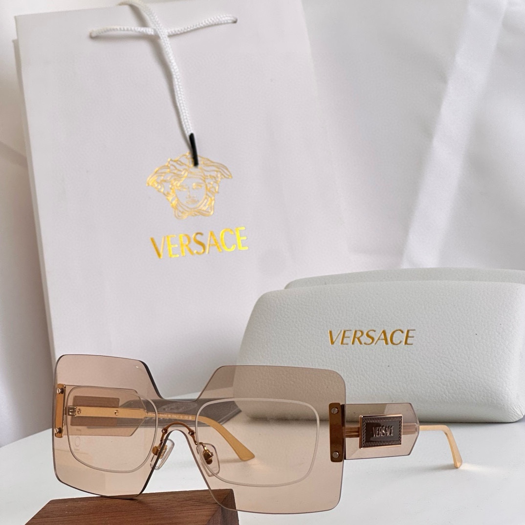  ‼️VERSACE
MODELVE 2277
到货