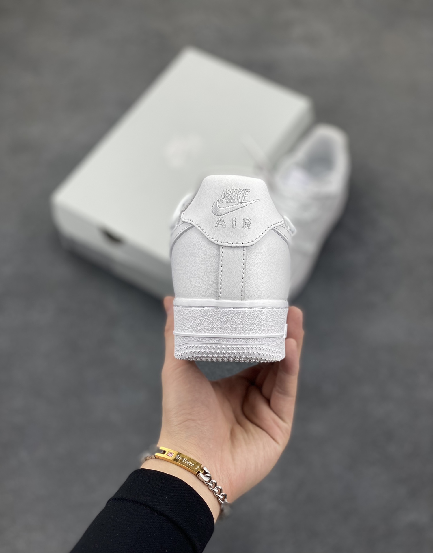 图片[5]-福利特价 Nike Air Force 1 Low 全白麻绳绑带 空军一号低帮运动休闲板鞋 原楦头原纸板 打造纯正空军版型#专注外贸渠道 全掌内置蜂窝气垫 #原盒配件 原厂中底钢印、拉帮完美 货号：CW2288-111 尺码：36 36.5 37.5 38 38.5 39 40 40.5 41 42 42.5 43 44 44.5 45-选品中心