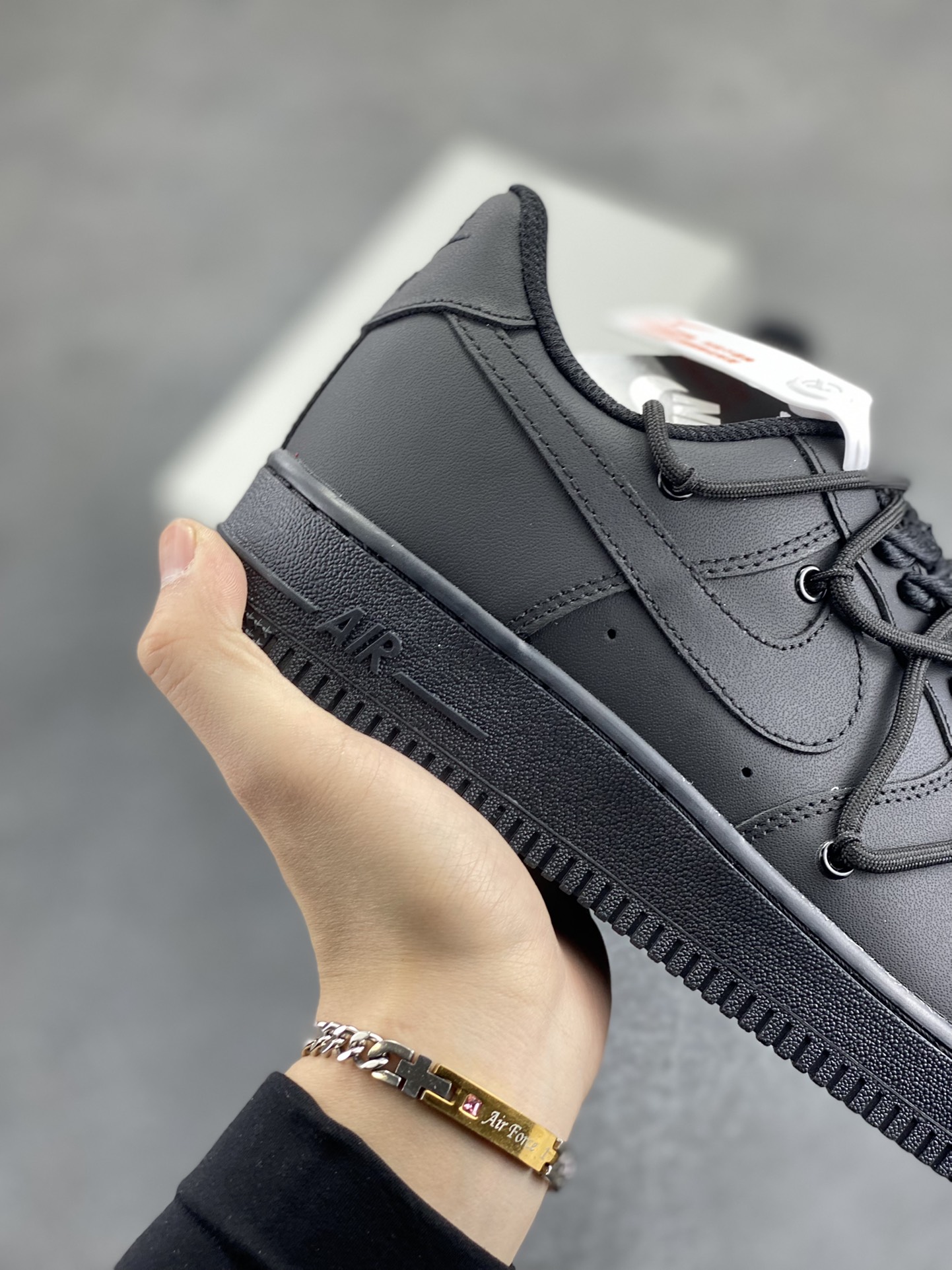 图片[6]-福利特价 Nike Air Force 1 Low 全黑麻绳绑带 空军一号低帮运动休闲板鞋 原楦头原纸板 打造纯正空军版型#专注外贸渠道 全掌内置蜂窝气垫 #原盒配件 原厂中底钢印、拉帮完美 货号：CW2288-001 尺码：36 36.5 37.5 38 38.5 39 40 40.5 41 42 42.5 43 44 44.5 45-选品中心