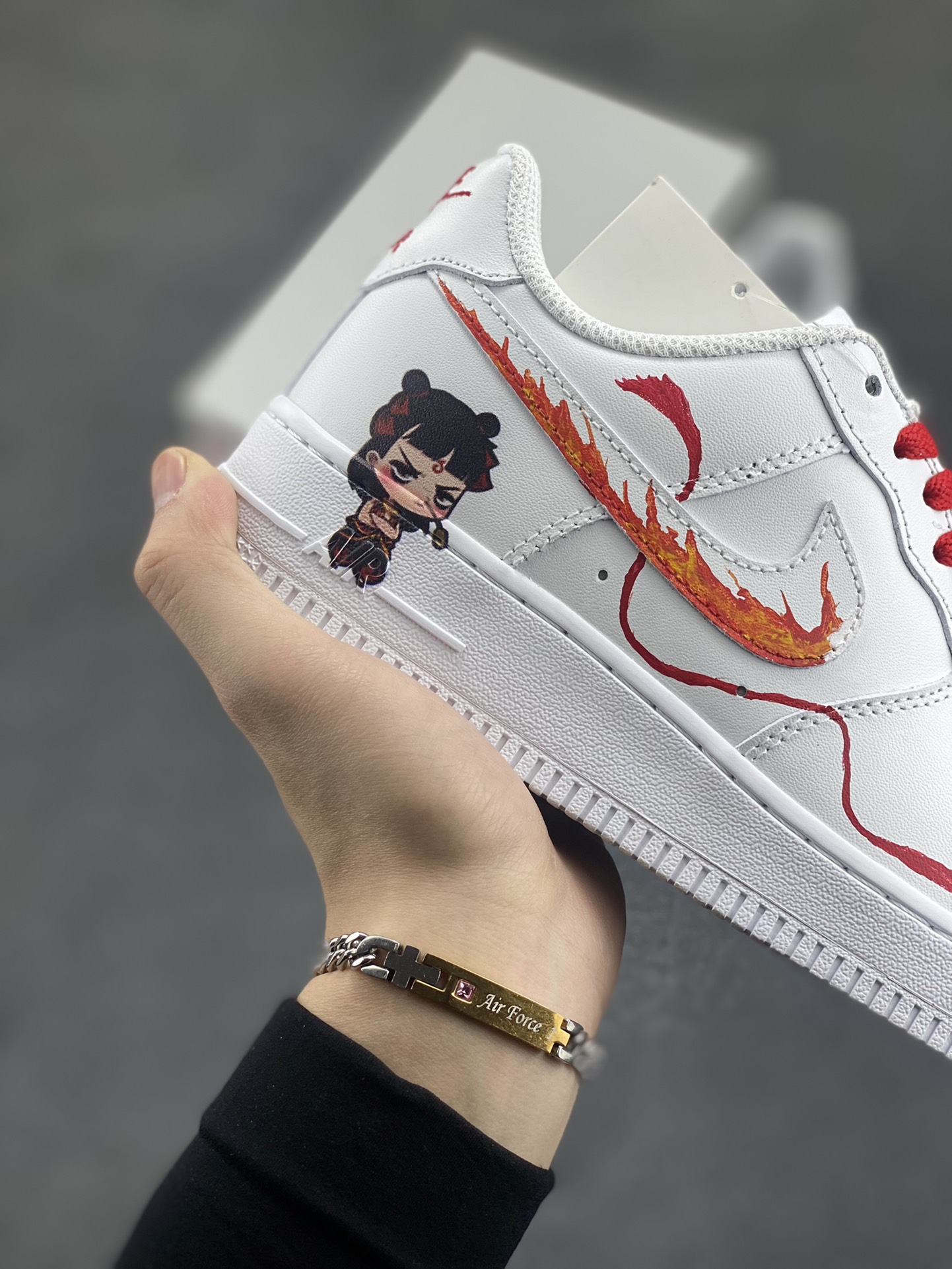 图片[6]-Air Force 1 Low 哪吒手绘涂鸦 原楦头原纸板 打造纯正空军版型 #专注外贸渠道 全掌内置蜂窝气垫 #原盒配件 原厂中底钢印、拉帮完美 货号：DD8959-100 尺码：36 36.5 37.5 38 38.5 39 40 40.5 41 42 42.5 43 44 44.5 45-选品中心