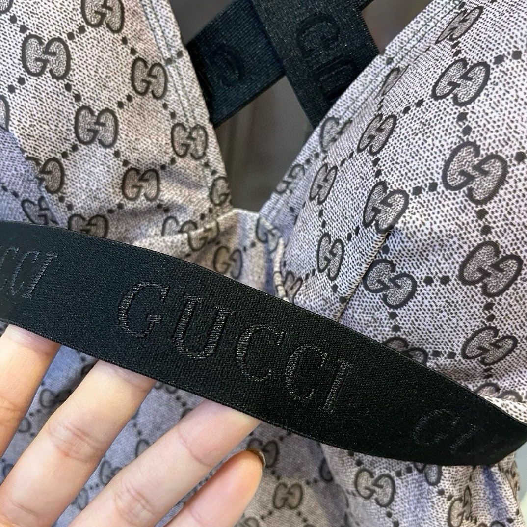 Gucci Women's One-Piece Swimsuit, Logo Print, Criss-Cross Back, Perfect for Swimming 9 i1740755591 9233 7