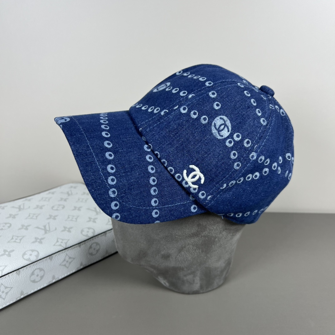 80 💰 CHANEL CHANEL, A NEW FRAGRANCE CLASSIC SHORT, FASHION AND LEISURE DESIGN - 图片 1