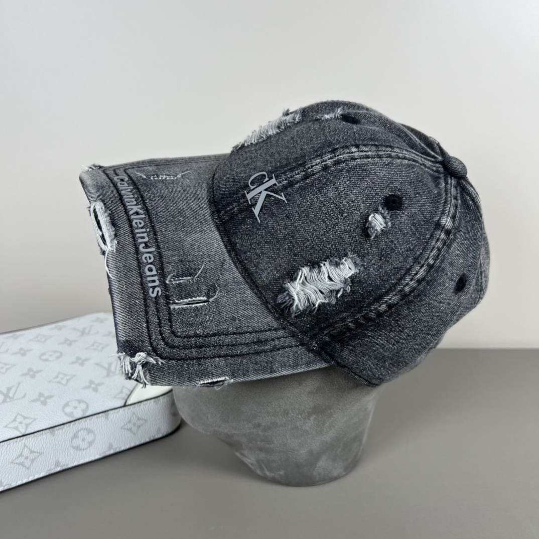 High-End Quality CK Embroidery Logo Classic P80: Red Book’s Top Pick - 图片 2