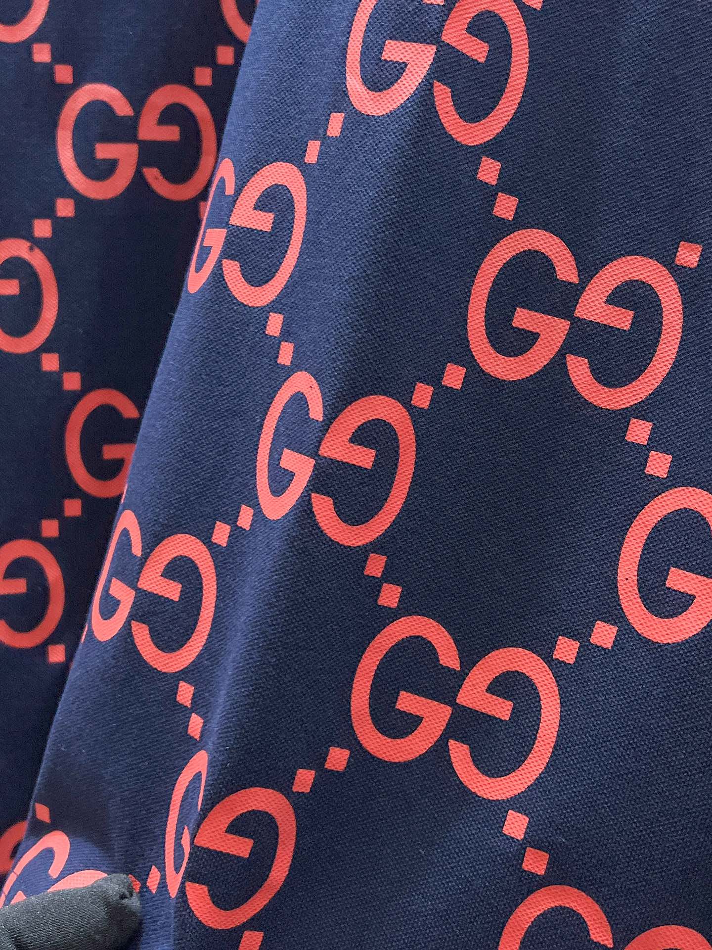 Gucci 2025SS Monogram Polo Shirt - High-End Custom Fabric, Breathable 8 i1740760943 9633 6