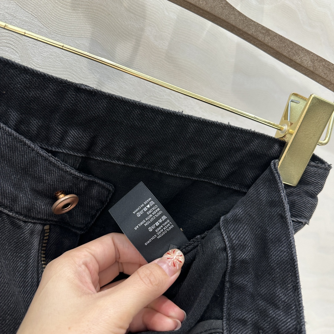 高端原单品质❤️ses高智感穿搭！经典中高腰双口袋牛仔九分裤！原浆复古洗水牛仔裤！进口面料质感超赞！女神