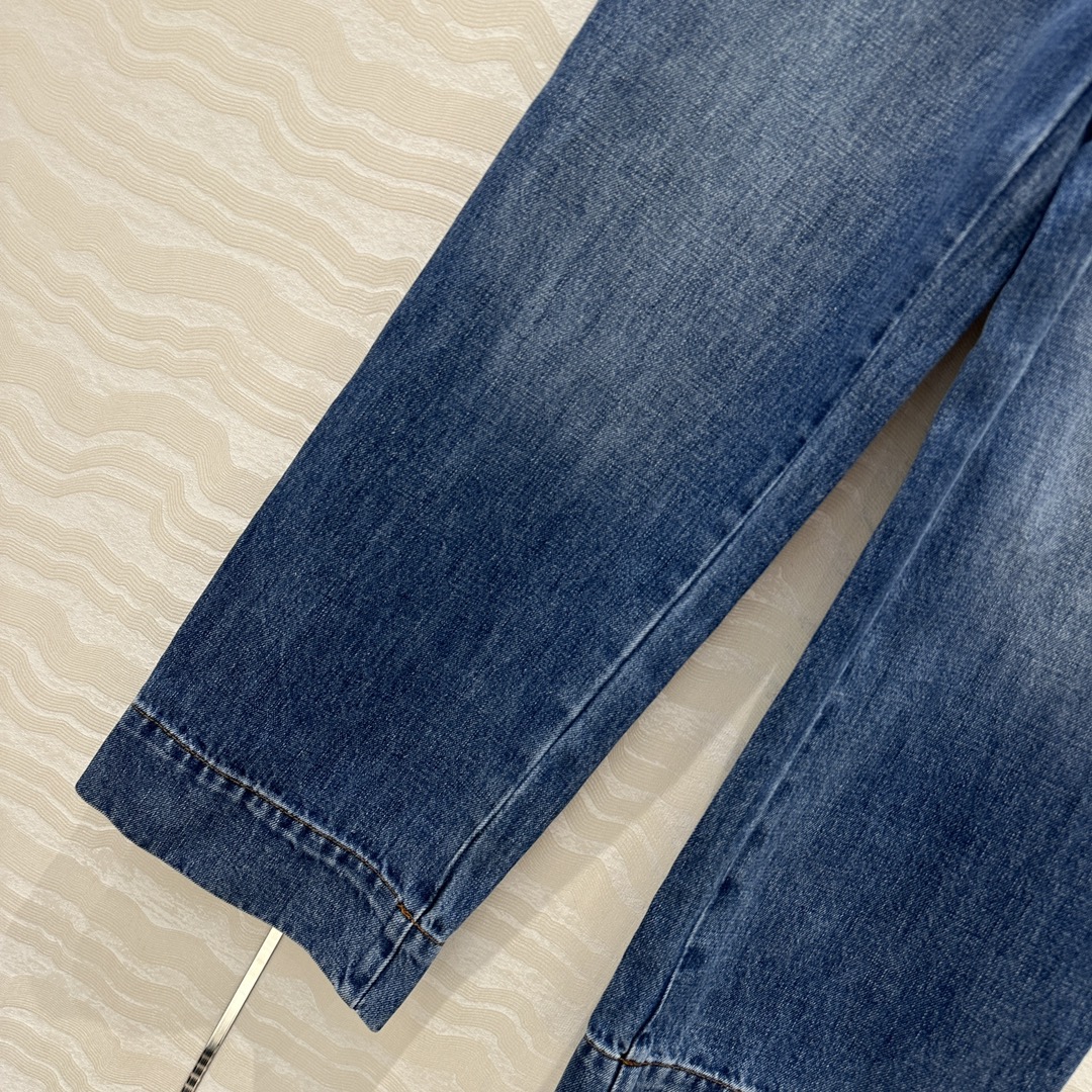 高端原单品质❤️ses高智感穿搭！经典中高腰双口袋牛仔九分裤！原浆复古洗水牛仔裤！进口面料质感超赞！女神