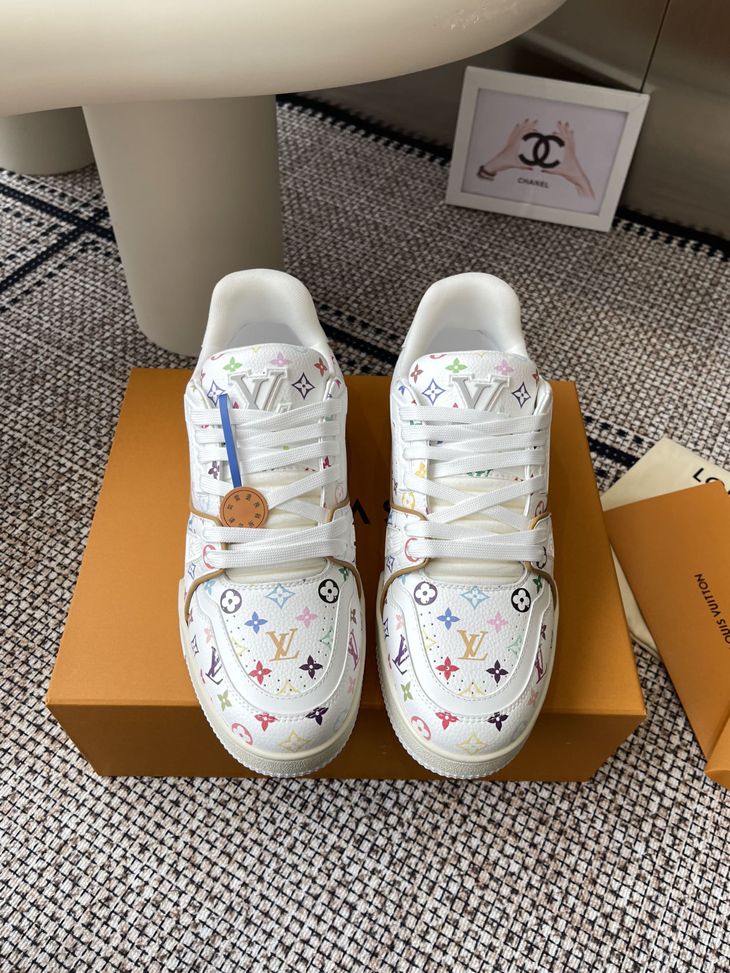 NO:233072,Louis Vuittonlv Louis Vuitton train, a catwalk couple M trainer, outsole and fabric private model, a shoe that has been put into great painstakingly, this series designed since the arrival of Vifgil, is highly favored by many fans every quarter, tpu original outsole, original packaging, size 35-45, casual shoes/sports shoes, louis vuitton, louis vuitton, louis vuitton, louis vuitton, louis vuitton, sneakers19860909LouisVuittonlv 路易威登traine 走秀情侣M款trainer 大底和面料私模 绝对下血本费心思的一款鞋子 自vifgil到来之后而设计的这一系列 每一季度都深受众多粉丝的青睐tpu原版大底 原版包装 码数35-45,休闲鞋/运动鞋,louis vuitton,louis vuitton,louis vuitton,sneakers,Women's Shoes