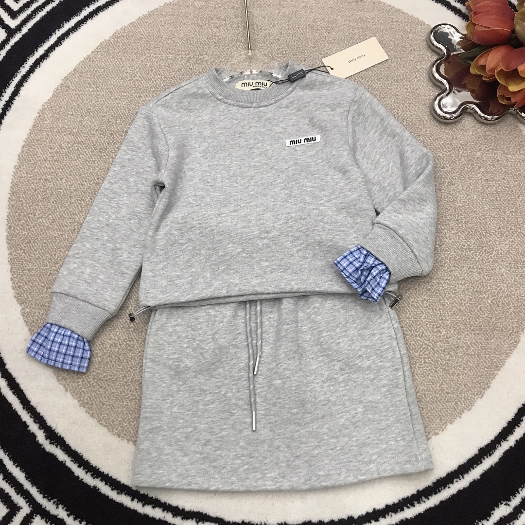 Miu Miu Girls' Sweatshirt & Skirt Set - Stylish & Comfortable Outfit 4 i1740796806 9886 2