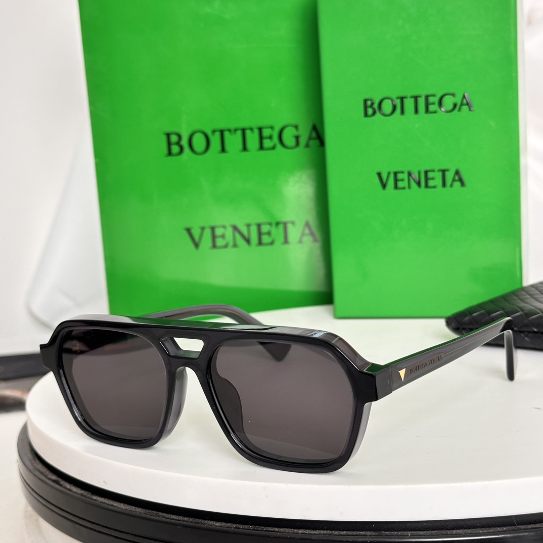  ‼️BOTTECA VENETA
MODEL：BV1366O
SIZE：55口17-14