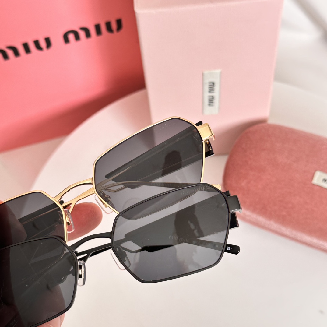 - Foto de detalle SMU53WS
