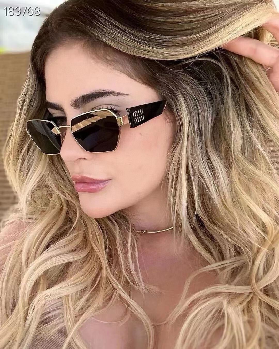 - Foto de modelo SMU53WS