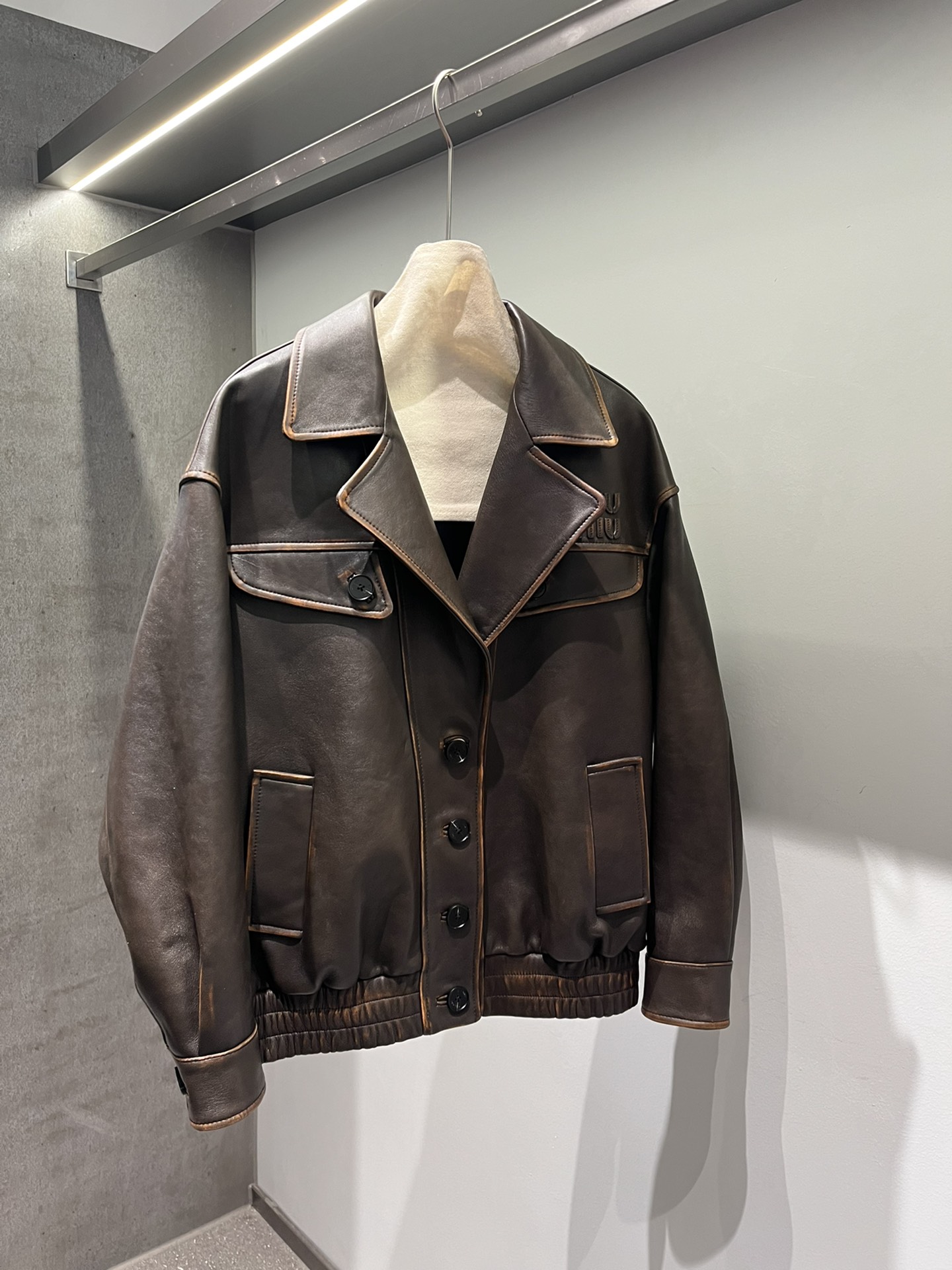 NO:777558,Hand-rubbed color, Miu Miu-clothing,19860909手工擦色,缪缪-服装,,Women's clothing