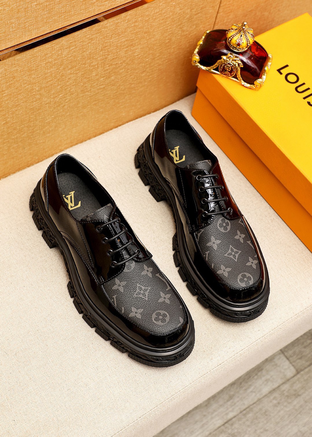 NO:272342,Product trademark LOUIS VUITTON 